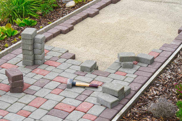 Best Residential Driveway Paver Services  in Glencoe, IL